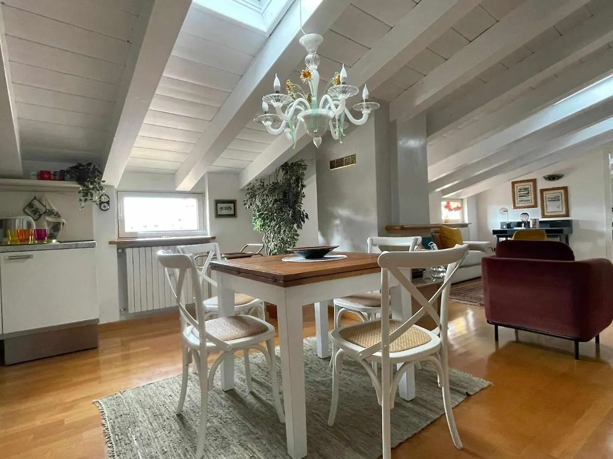 Case Vr Holiday Attico San Domenico Verona Apartment